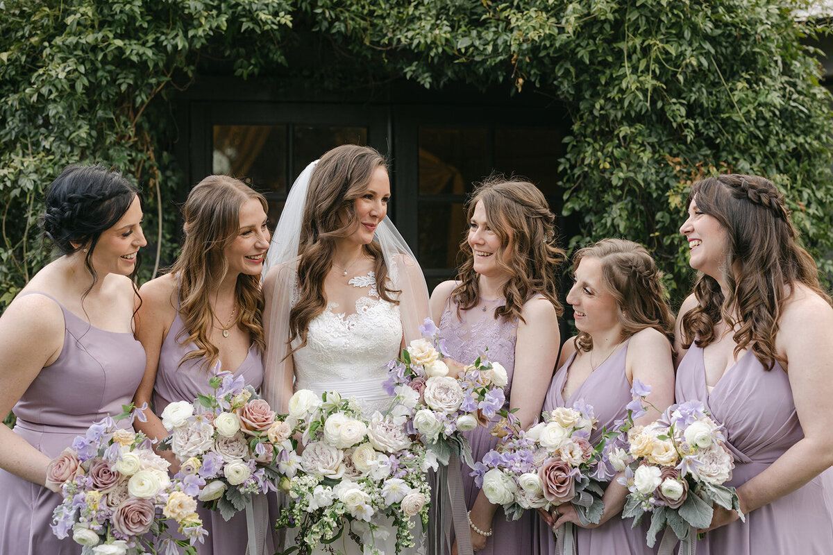 Bridal party and bouquet | Bella Fleur