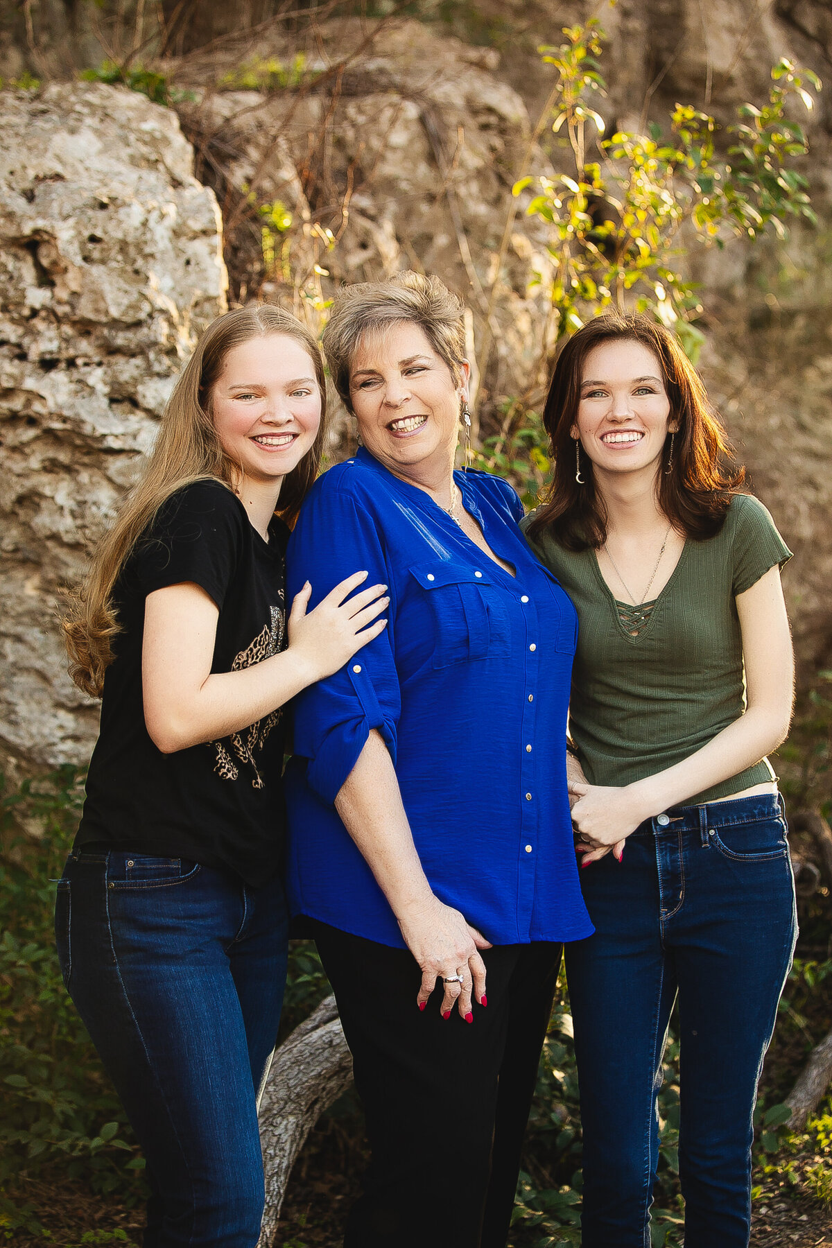 Harker Heights Family Photographer: Offering professional family portrait sessions with creative and natural styles. Book yours today!