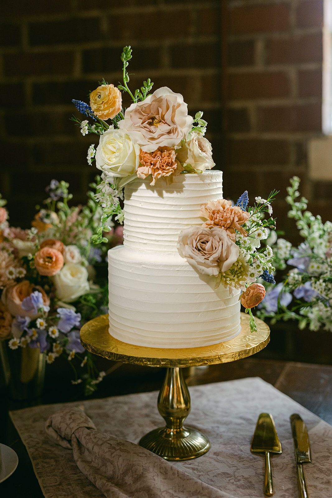 Winter Park Farmer’s Market wedding Emma & Bradley by Party Perfect sKWP-HULL-2840