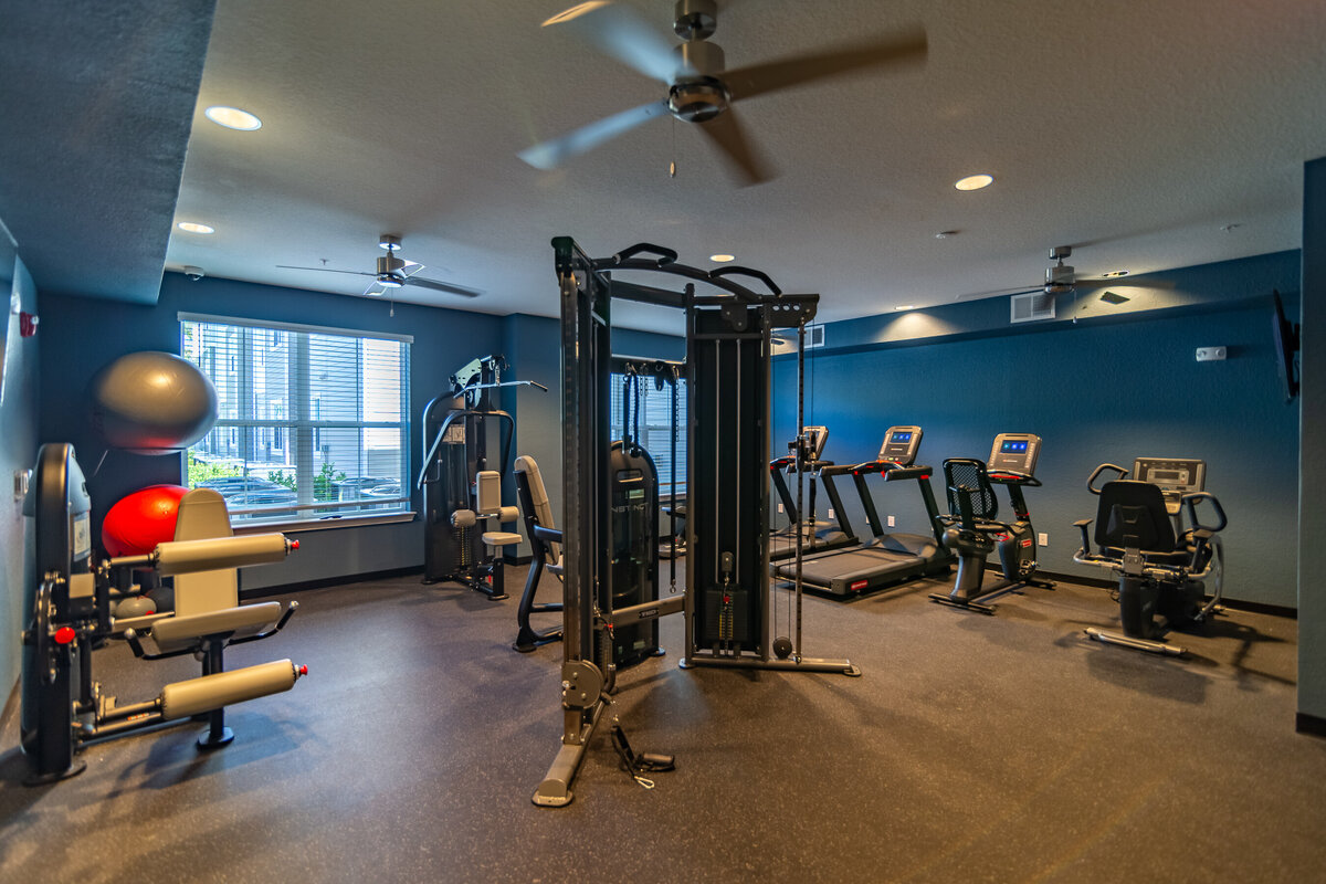 042324ROCHESTERPARK-67