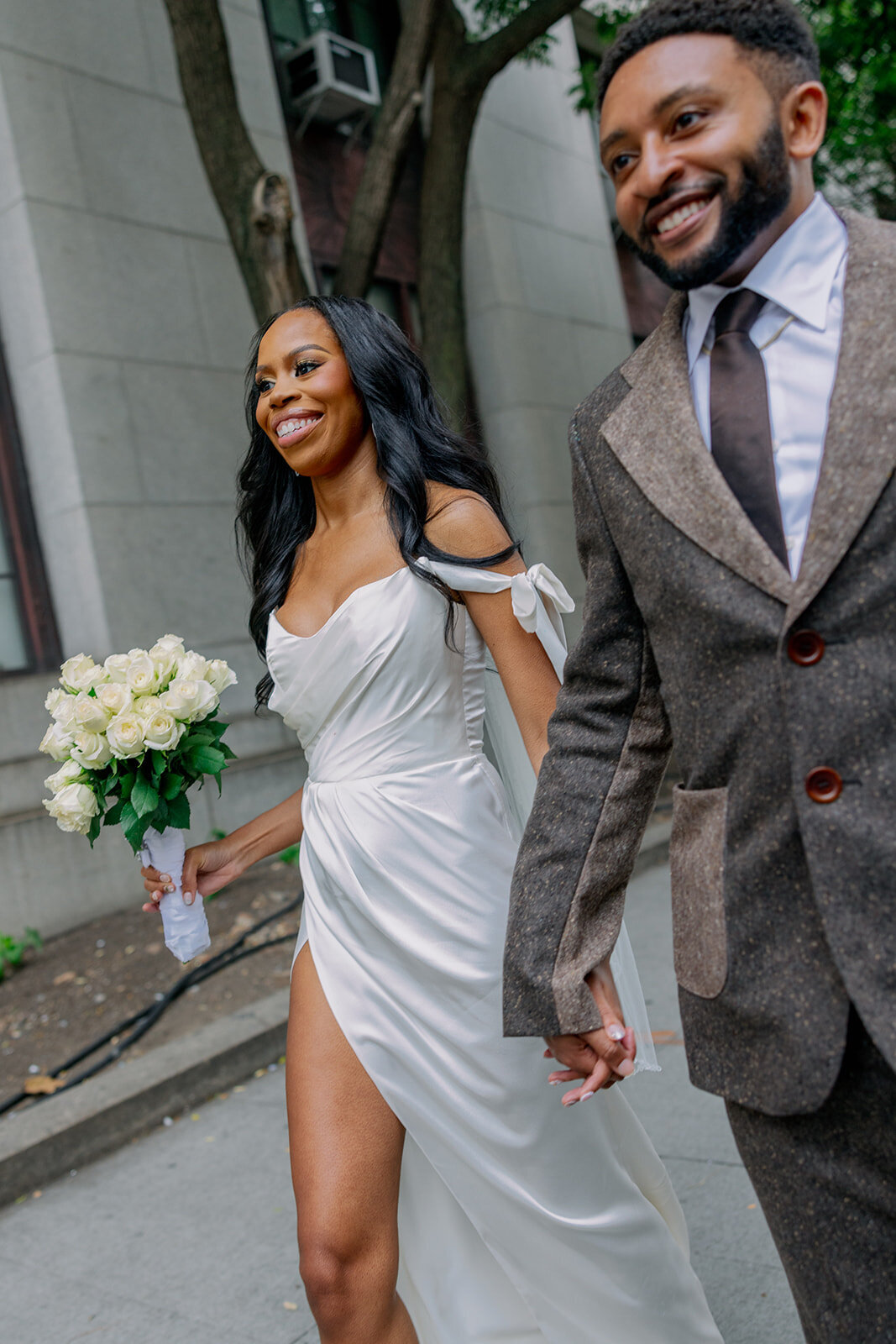 Intimate-City-Hall-Elopement-New-York-Larisa-Shorina-Weddings-34