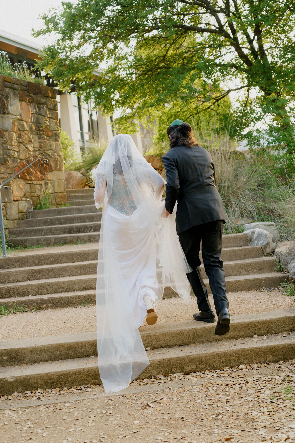 Esme&JacobWeddingPhotos_Previews_AustinWeddingPhotographer_HereafterFilms-52