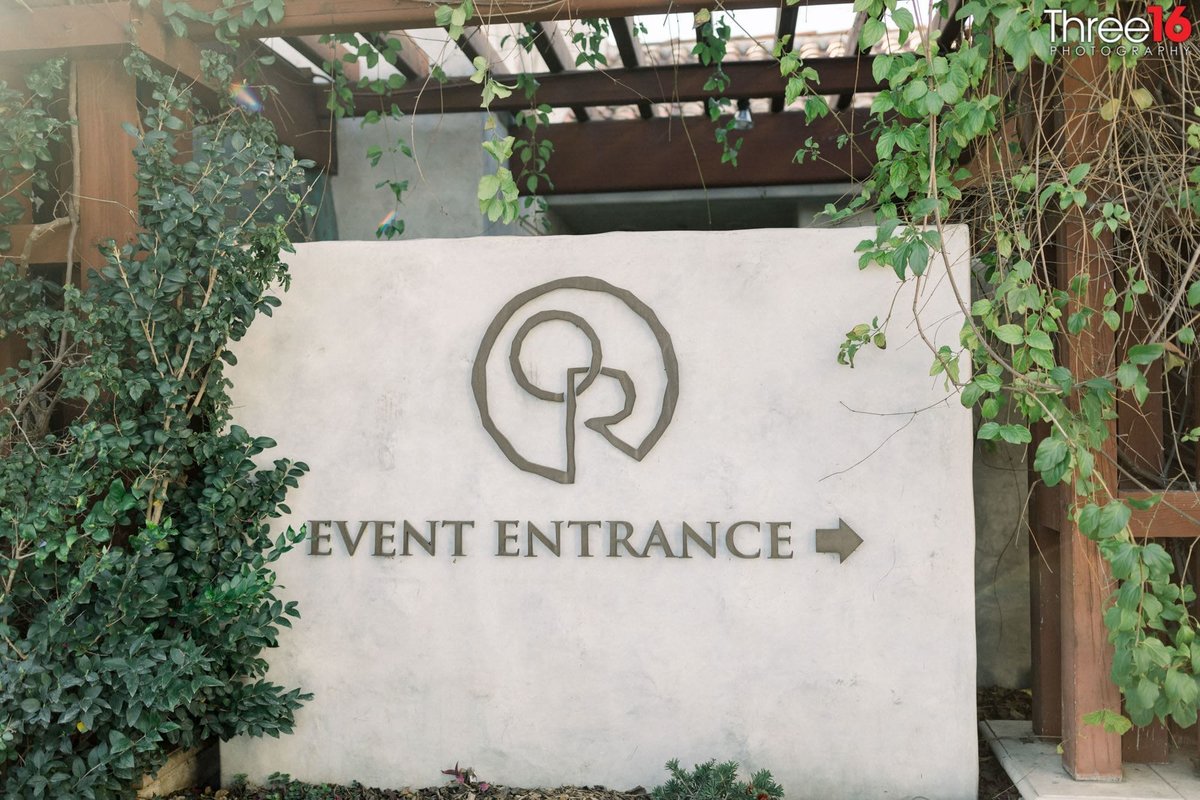 Old Ranch Country Club event entrance sign