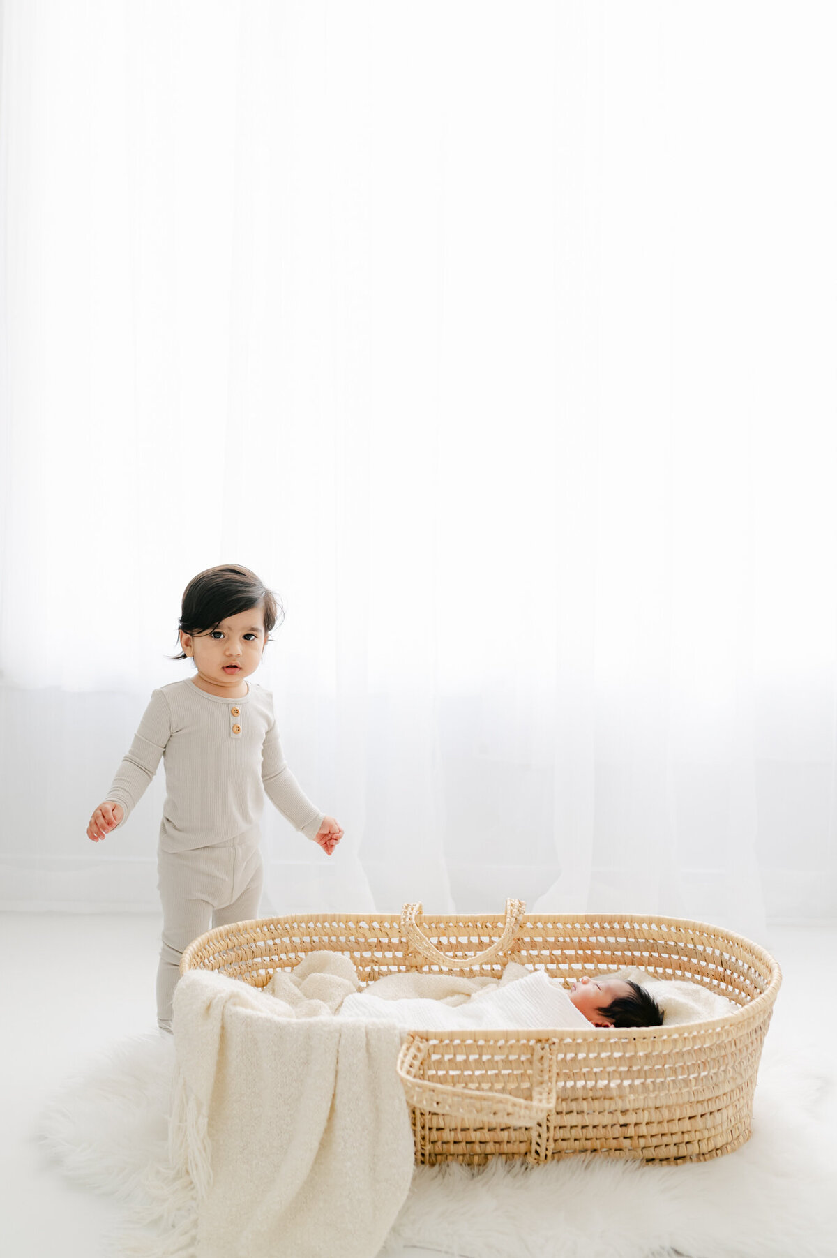Edmonton-Newborn-Photographer-15