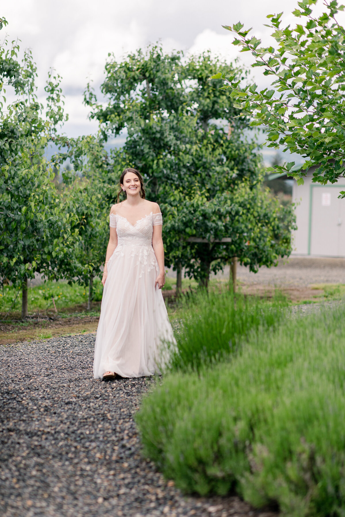 Portland OR Wedding Photographer Chantal Sokhorn Photography The Orchards Hoodriver OR-81