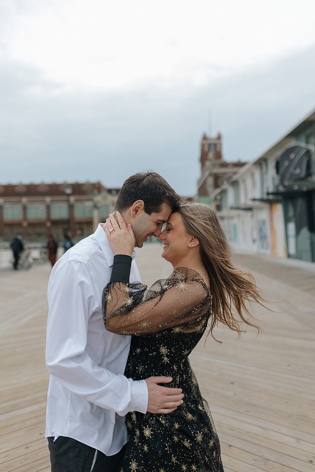 new-jersey-beach-engagement-darby-saint-photography