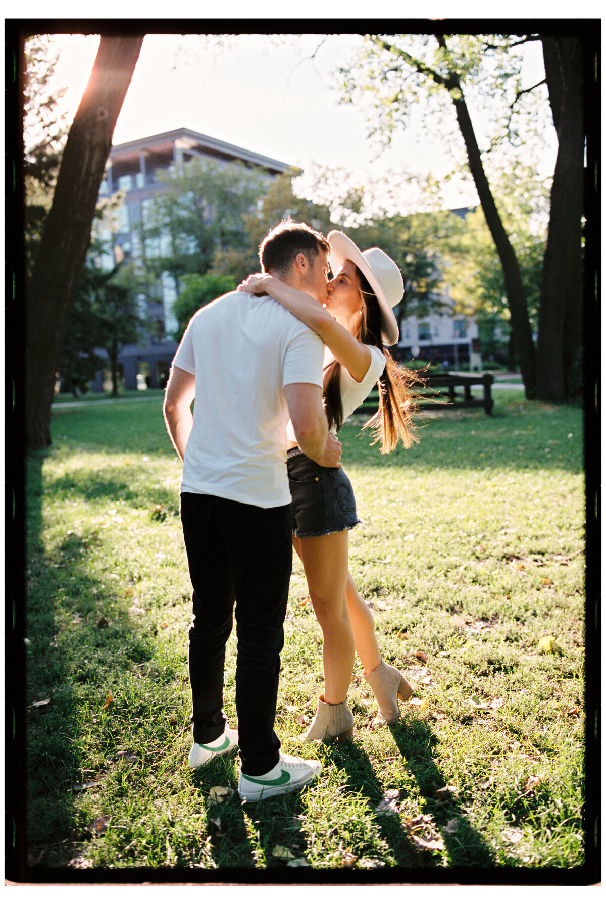 North-Loop-Minneapolis-Engagement-film-Clever-Disarray-13