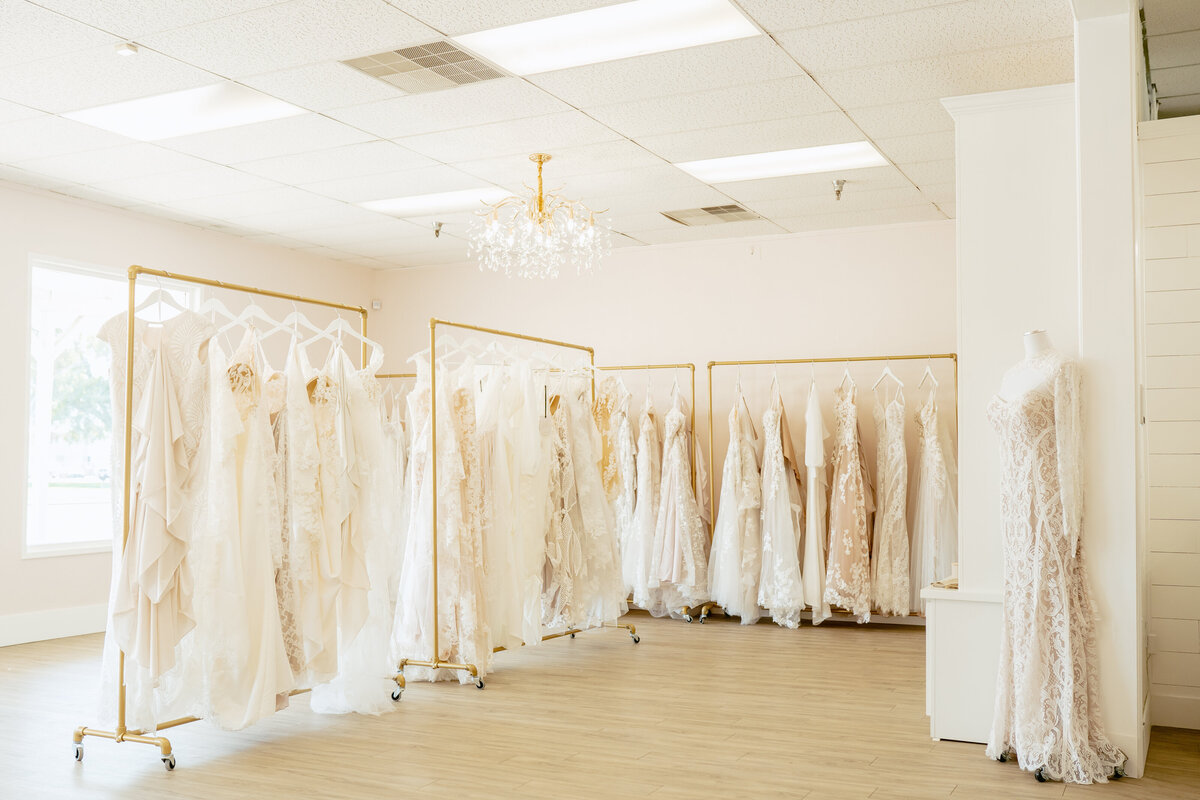 KC_BRIDAL_OAKDALE_CALIFORNIA_BRIDAL_BOUTIQUE_WILD_HONEY_PHOTO