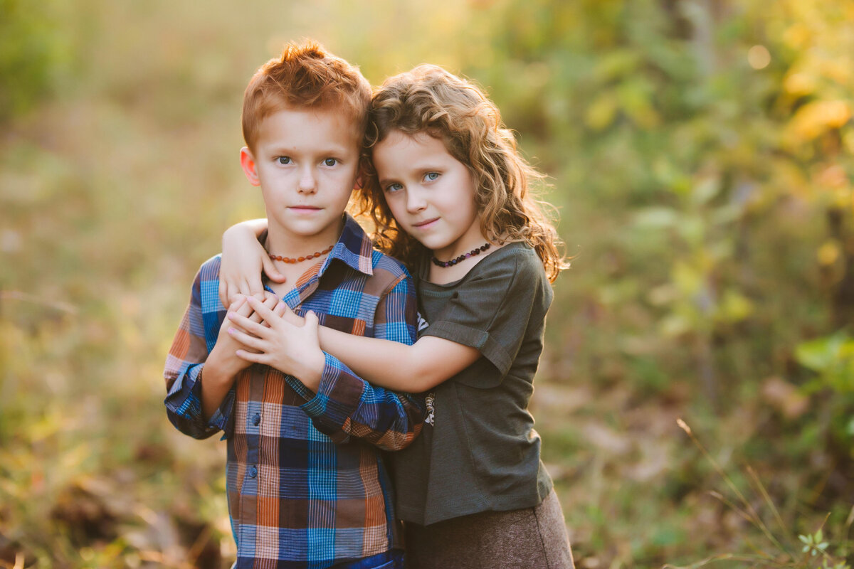 Your child's happiness is the focus of our Austin child photographer's lens, ensuring photos that truly resonate.
