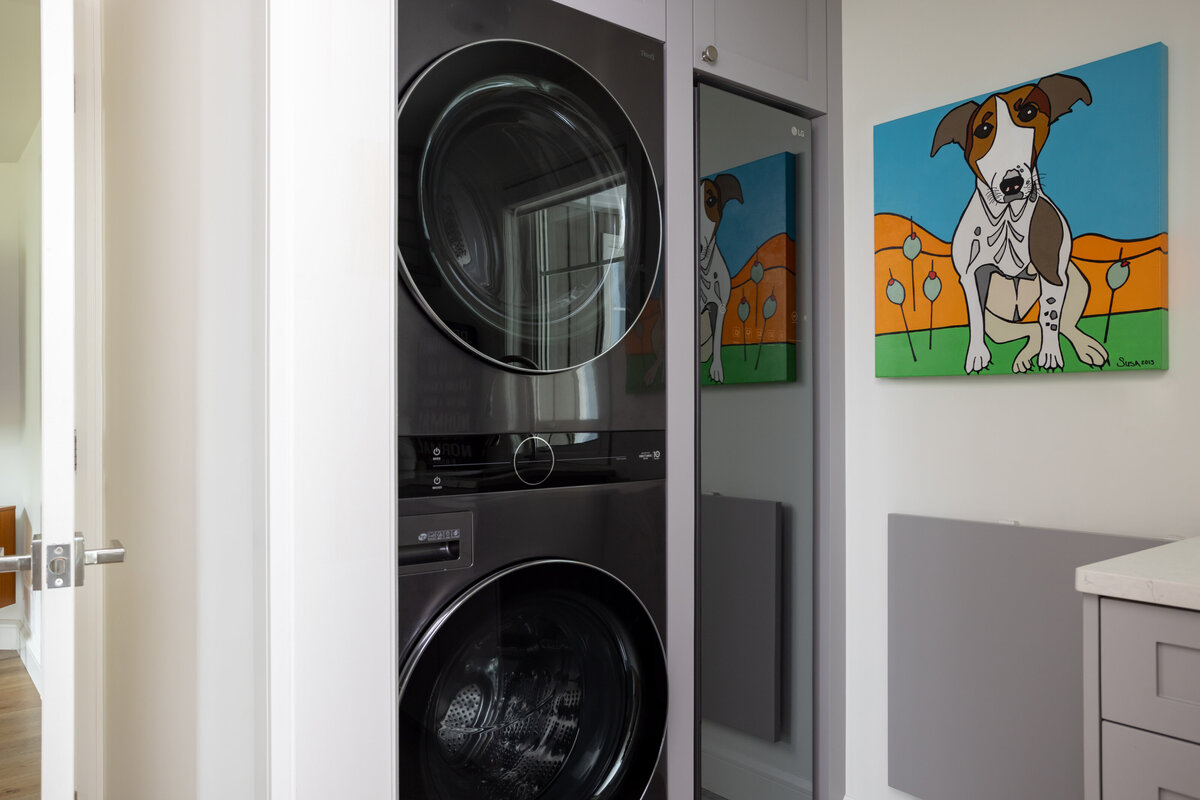 KatCo_Interiors-LakeHouse-Laundry-05
