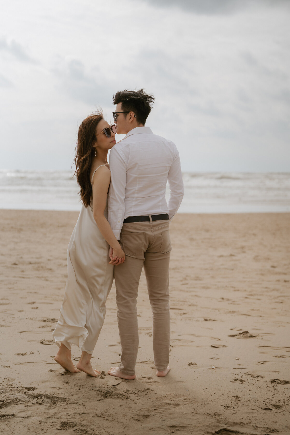 engagement-couple-photoshoot-amsterdam-couple-photographer-amsterdam-inhosuecapture-1-5