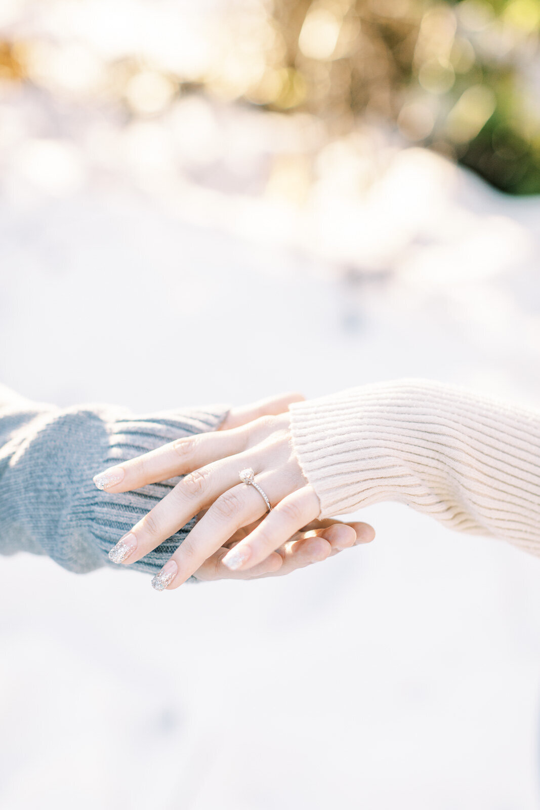 Winter Engagement Session at Gold Creek Pond_003