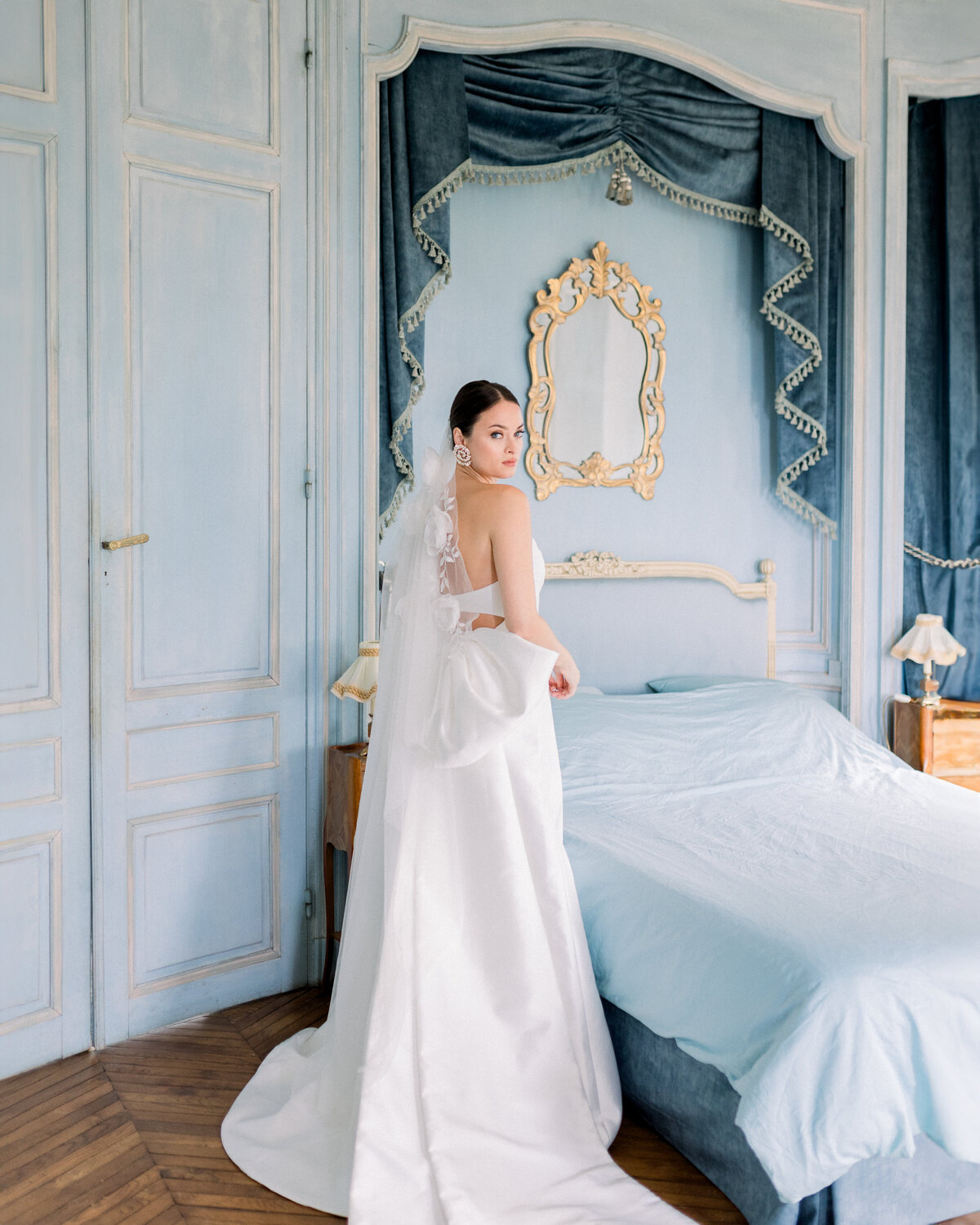 Paris Timeless Wedding Photographer