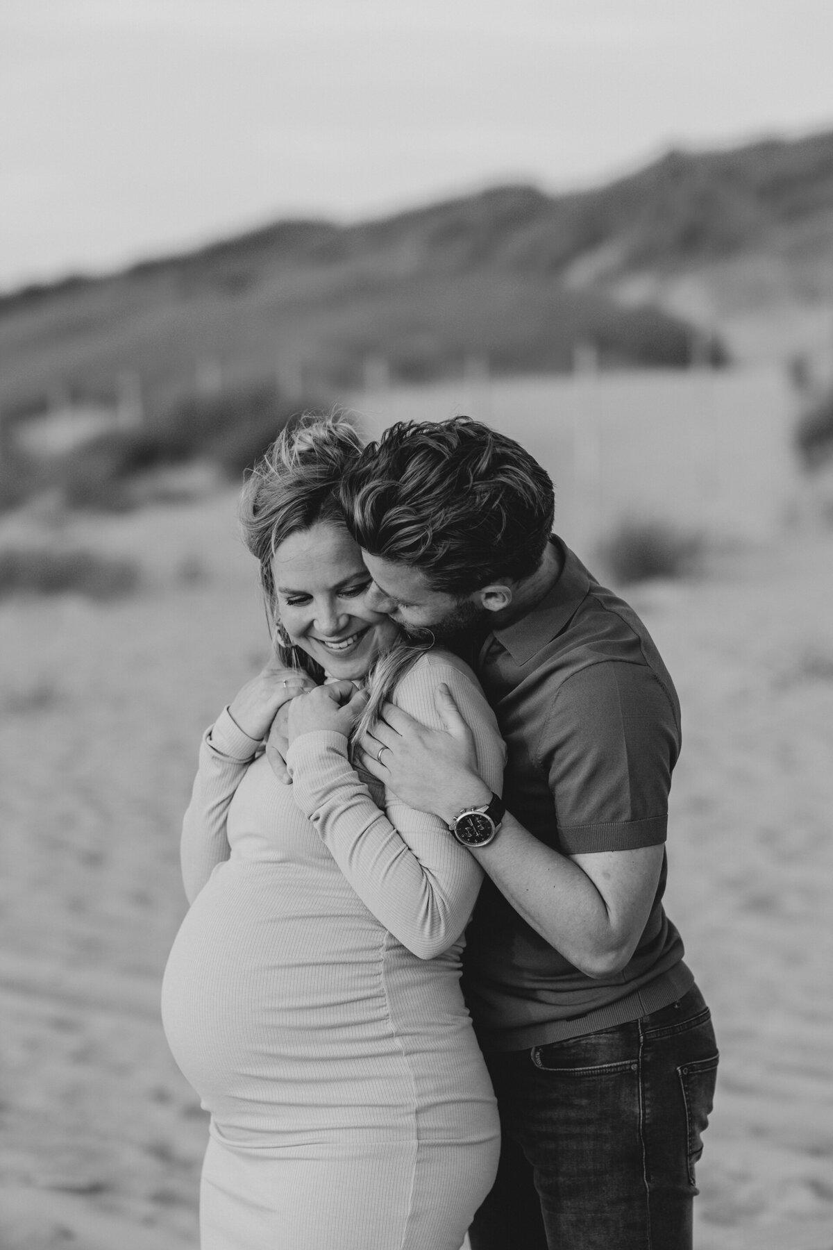Lotte-Bosschieter-Photography-Giggles-Zwangerschapsshoot-Foto00018