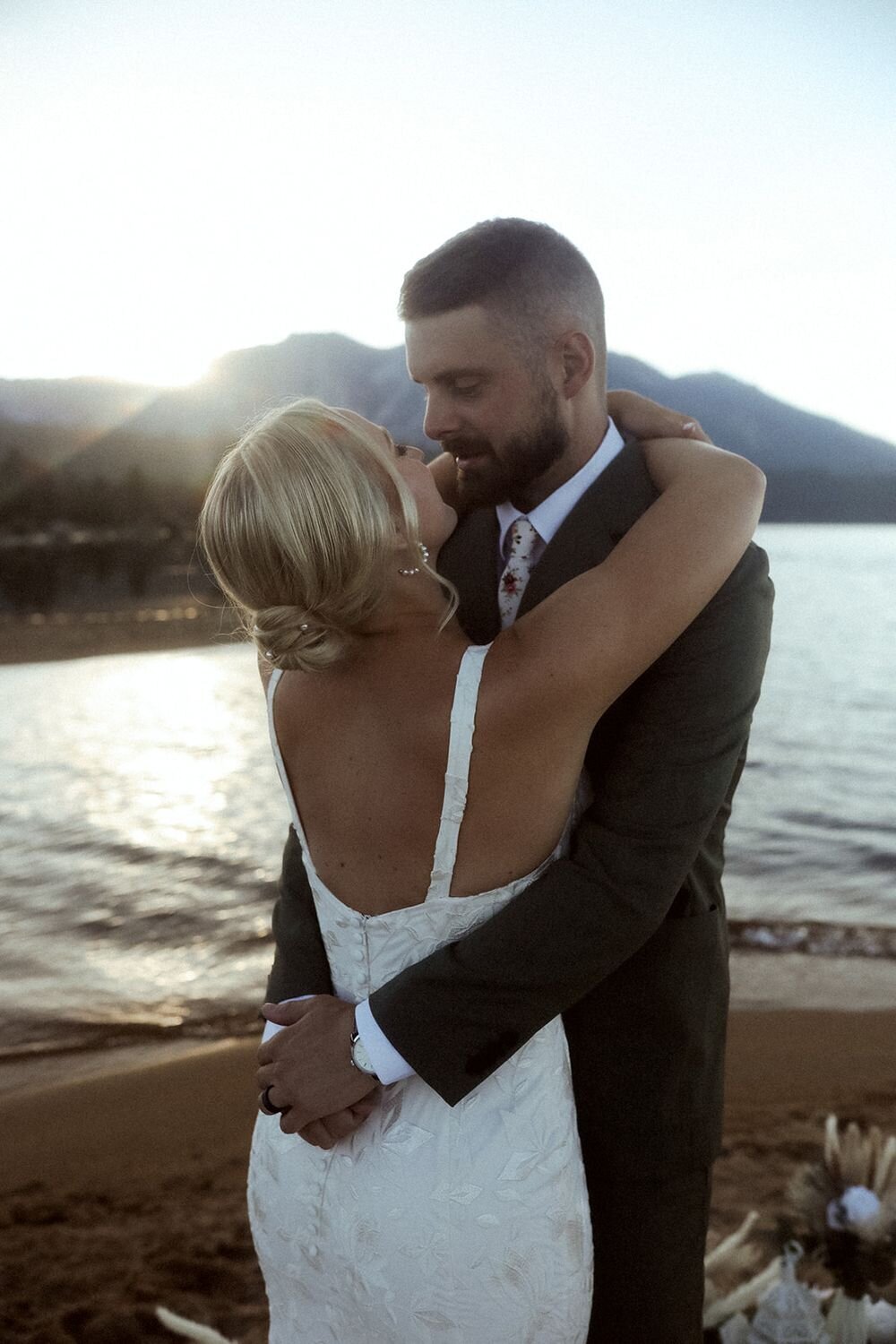 Haley + Taylor South Lake Tahoe Backyard Beach Elopement4