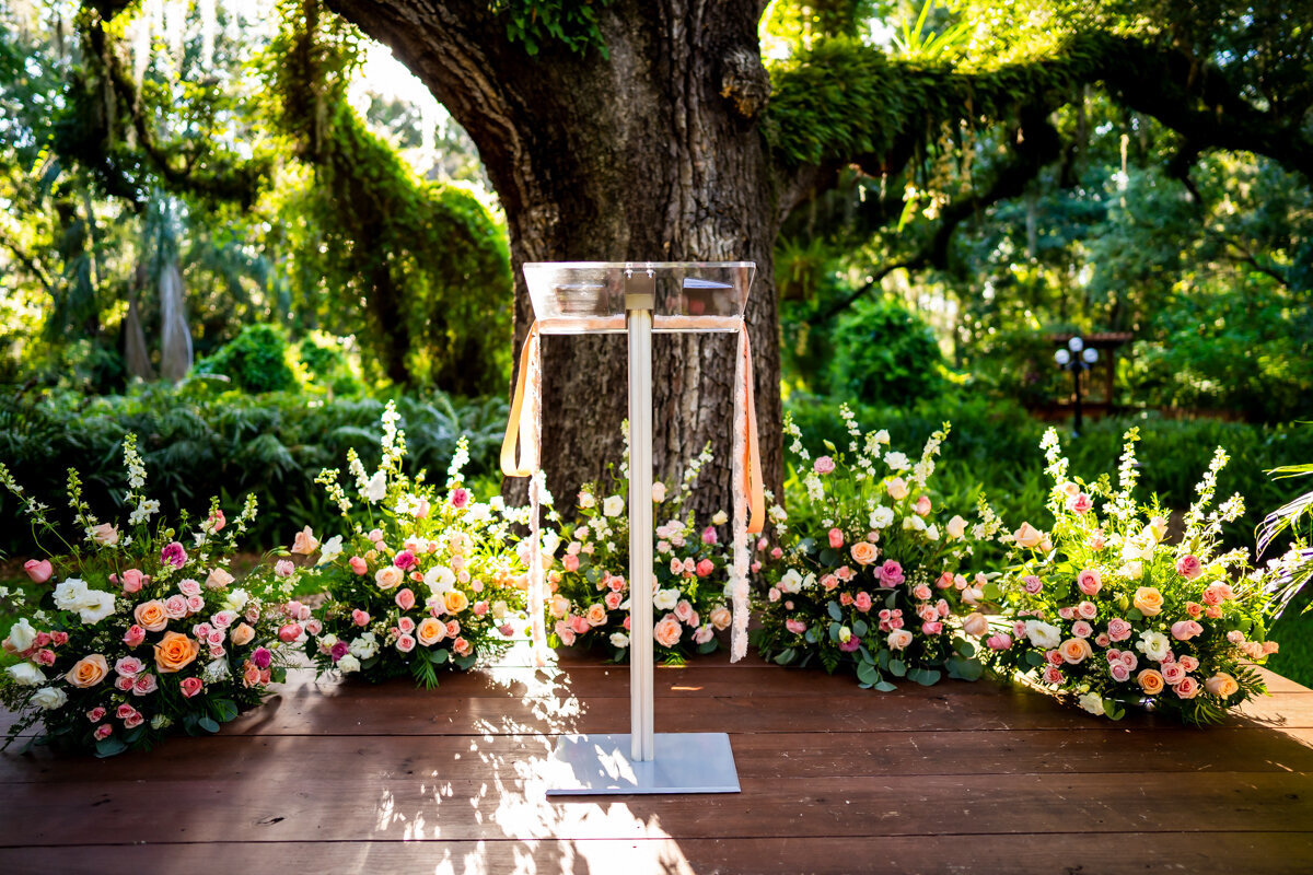 maddness-photo-del-favero-oasis-vow-renewal-chantilly-chic-celebrations-20