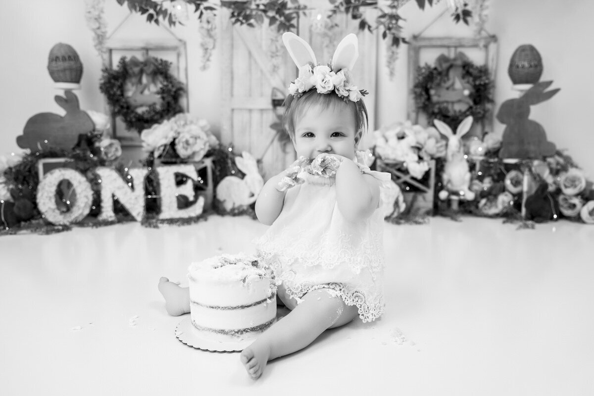 16 Professional cake smash photography in Charlotte
