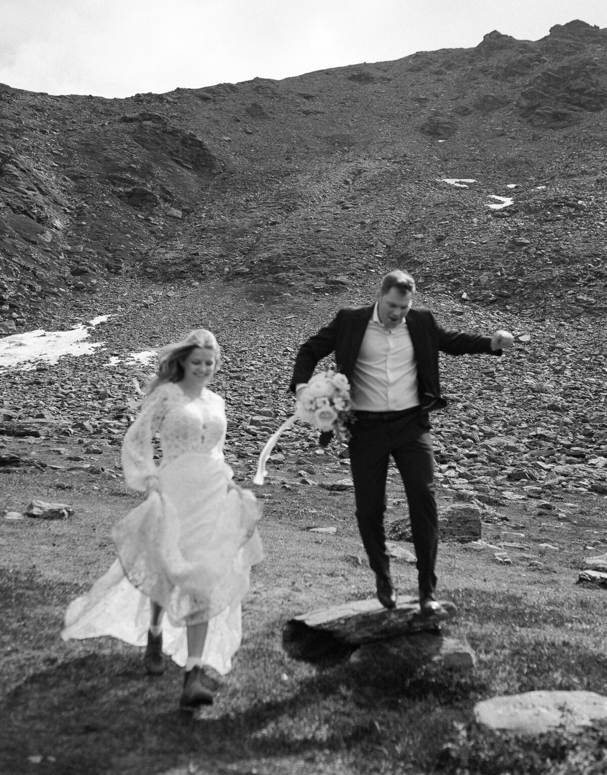 Alaskan-Mountain-Wedding-20