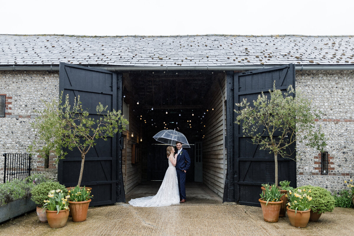 090 upwaltham barns wedding photos