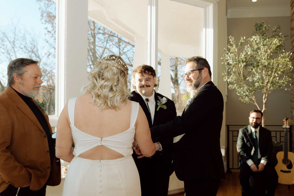 bay-wedding-statesville-NC-elopement-lizarrietaphotography-193