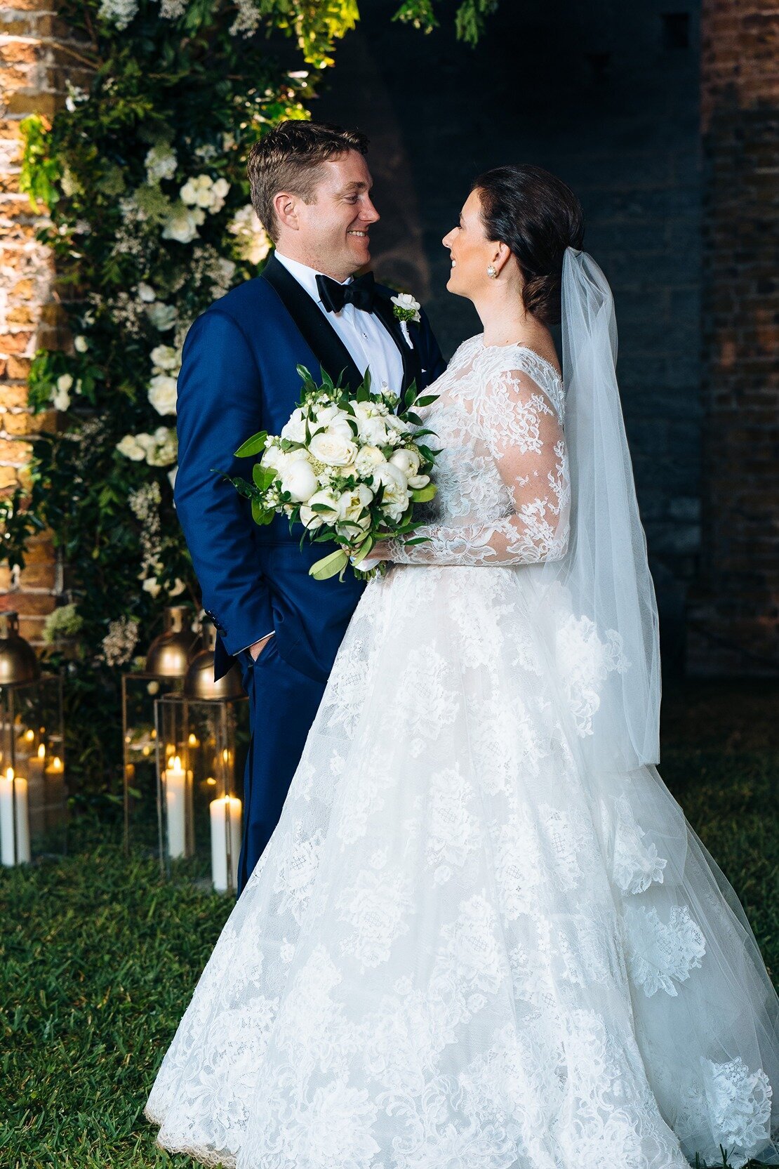 Airplane Hangar-Bermuda-Wedding-Dasfete-10