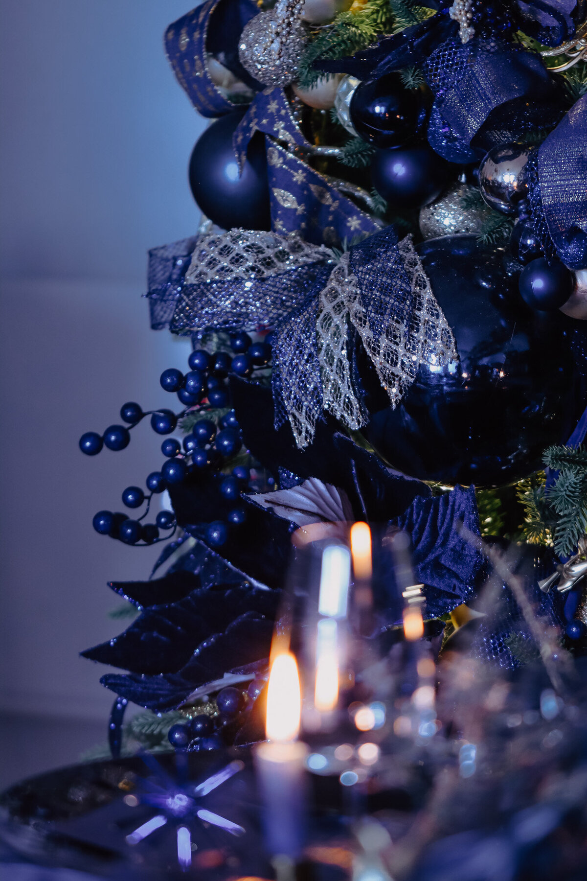 Christian dior Christmas holiday indpiration decor (26)