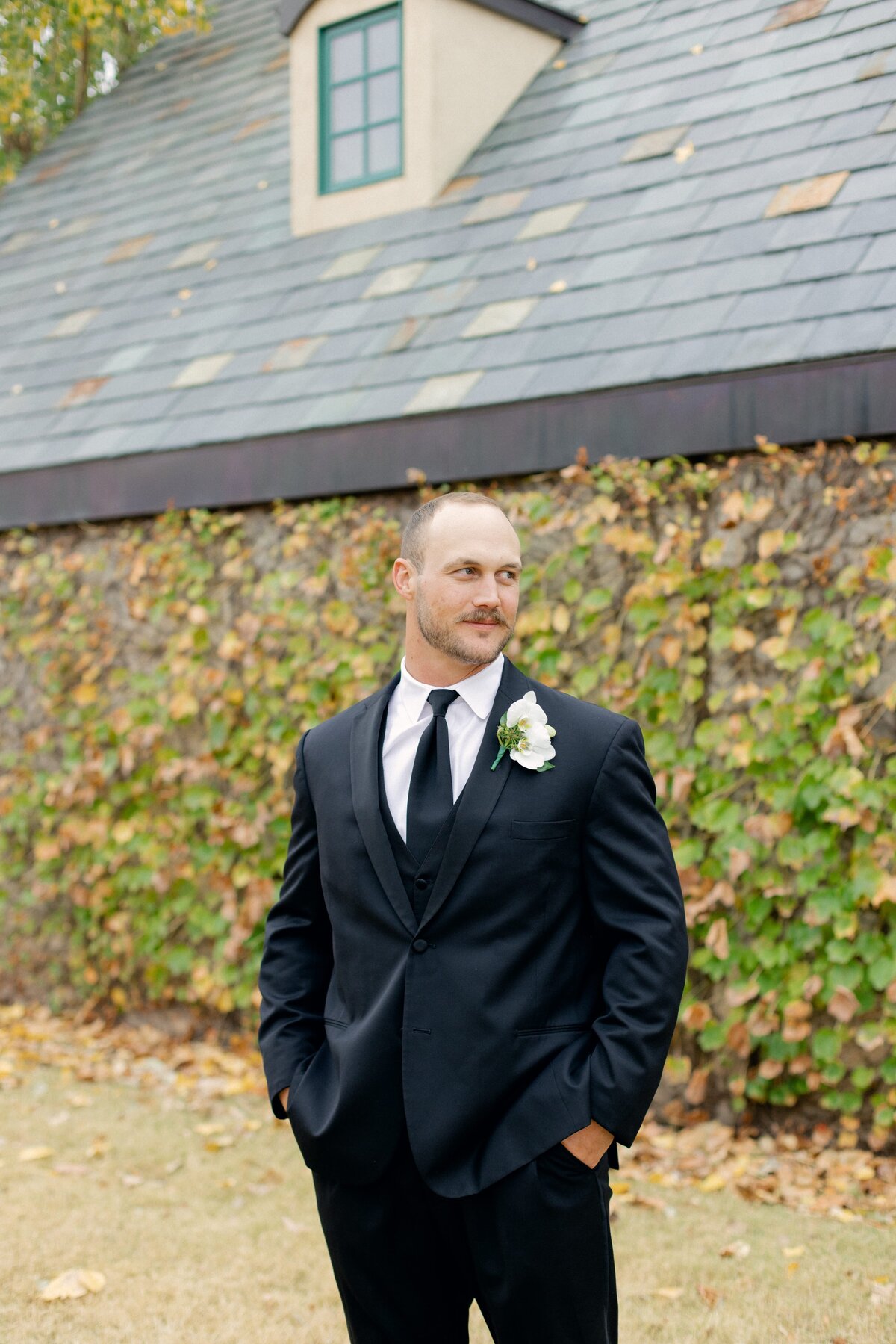Lindsey-and-Justin-Wedding-Emily-Nicole-Photo-403