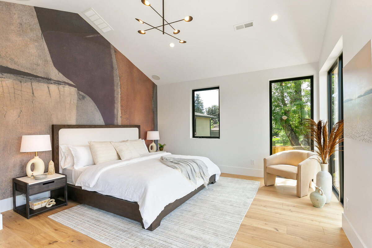 Soen-Hardwood-Denver-Colorado-Flooring-Yates-St-Project-34