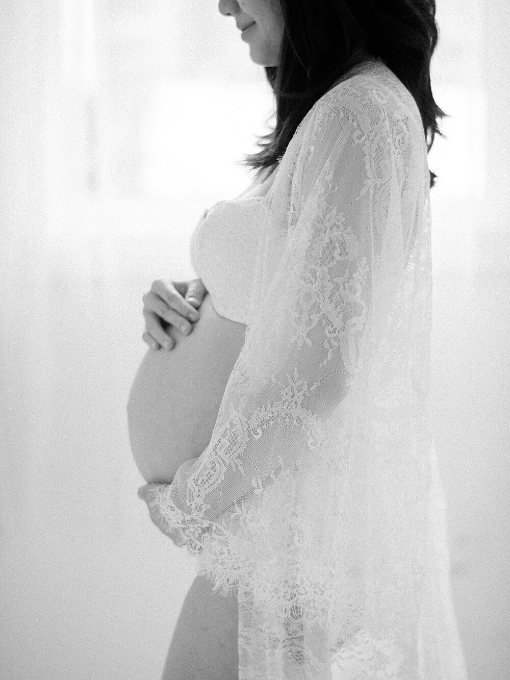 seattle-studio-maternity-session-Jacqueline-Benet_0004