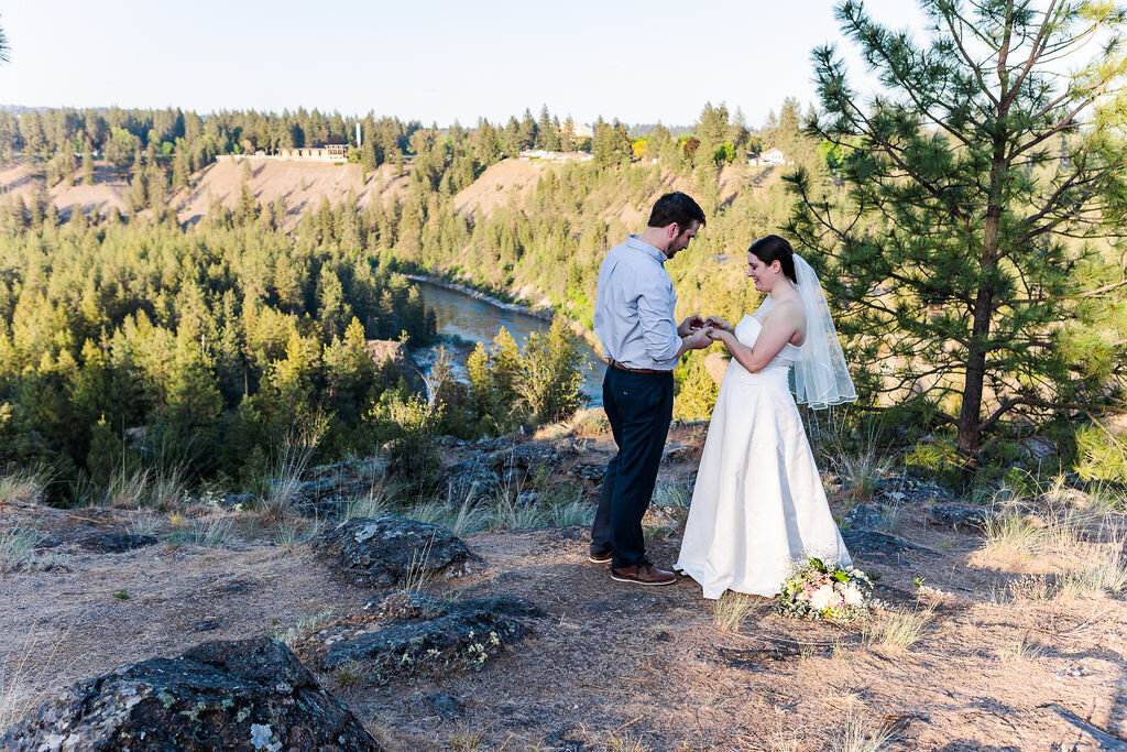 Seattle-Elopement-Photographer-007