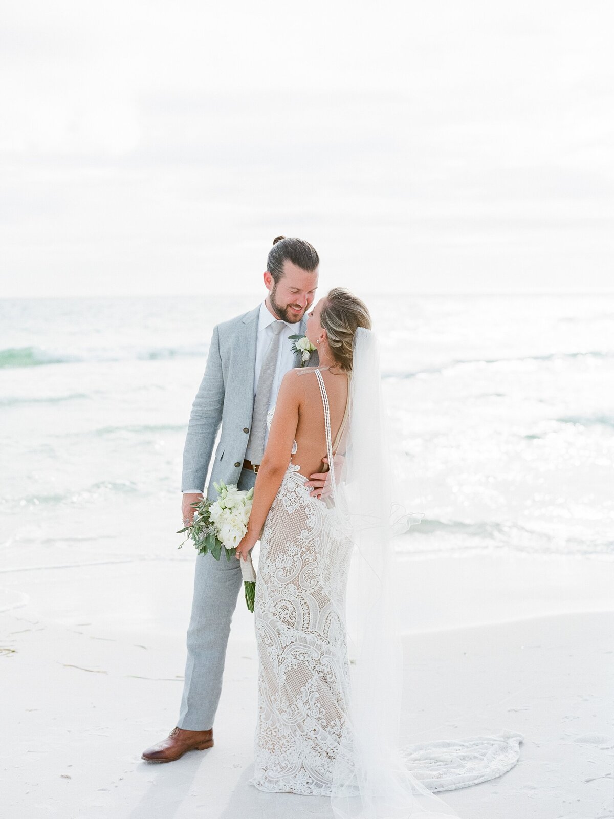 JessieBarksdalePhotography_Alys-and-Rosemary-Beach-Wedding-Photographer_036