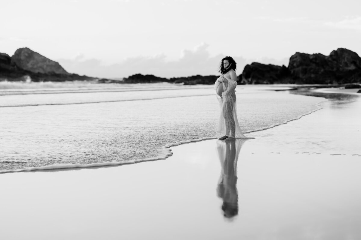 HOLLY-MCLEAN-PHOTO_JESS-7785-BW