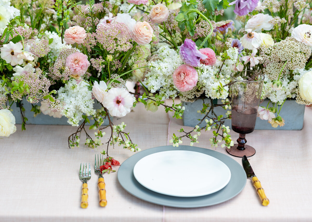 Zela-Events-Jardin-de-Buis-Floral-Tablescape-Design-12