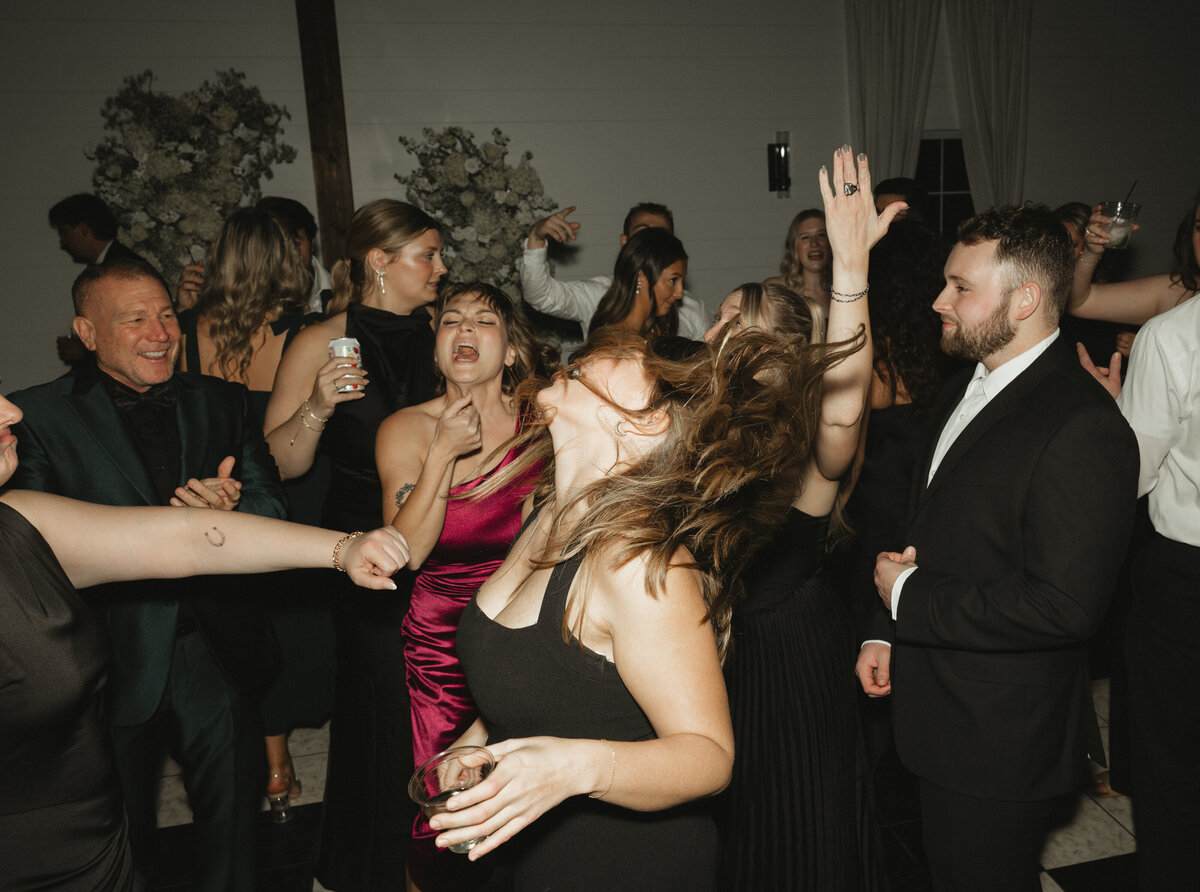 natalieandgarrettweddingar_emilyarwinephotography-444 (1)
