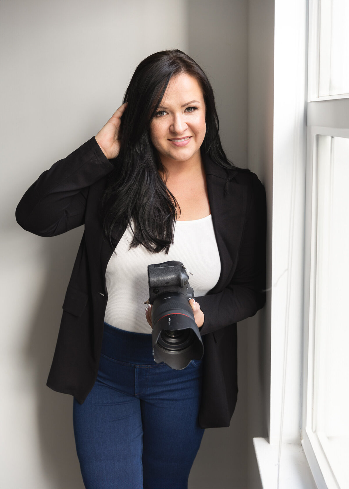 selfportrait-barbora-jones-photography-headshots-branding-photos-21