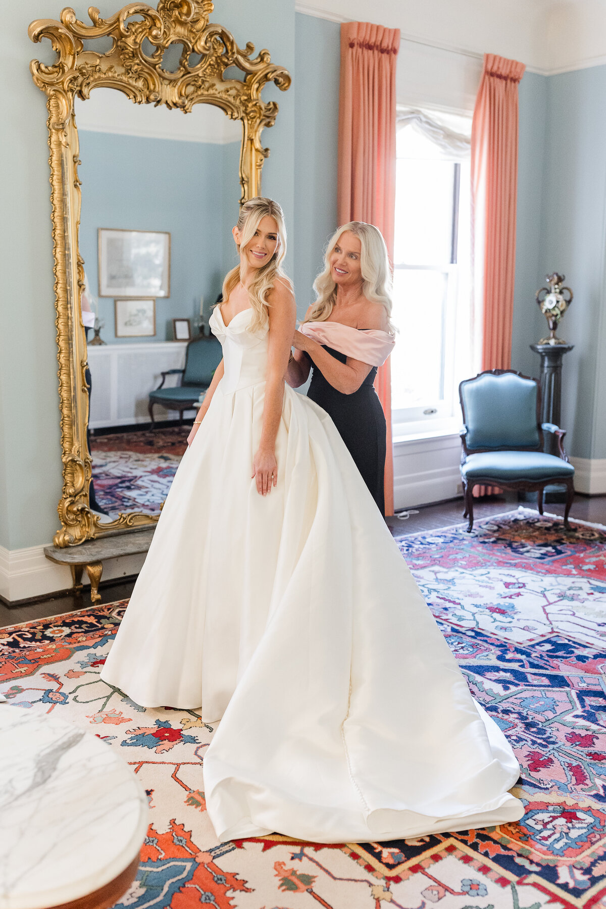 Isabel & Zach wedding sneak peeks. Bella Faith Photograpy.65