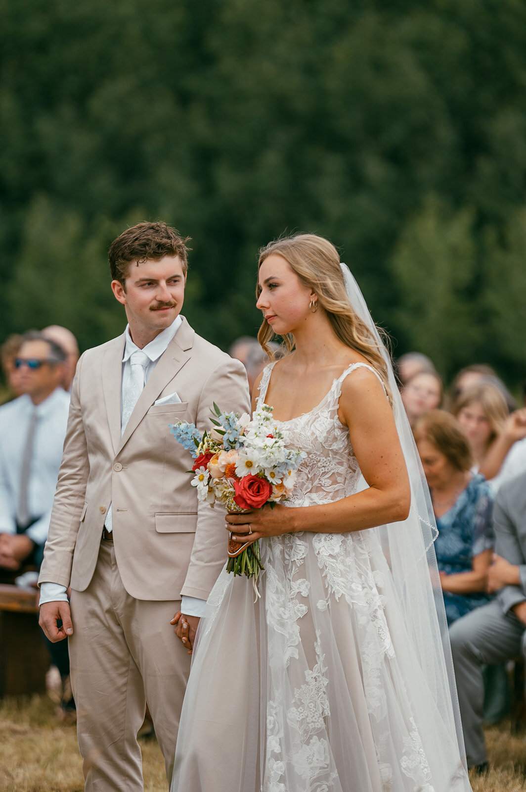 presley-gray-photo-Montana-ranch-elopement-0407