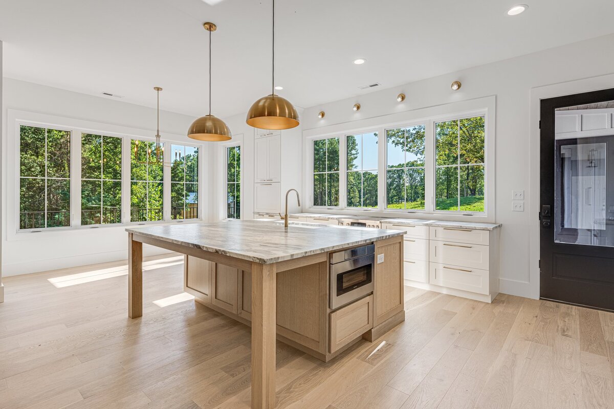 17-web-or-mls-18-baxter-woods-ln