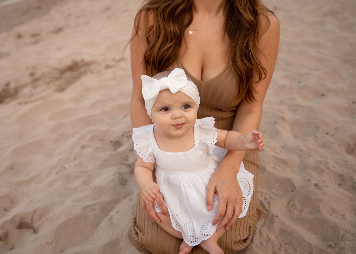 newborn white bow headband family beach