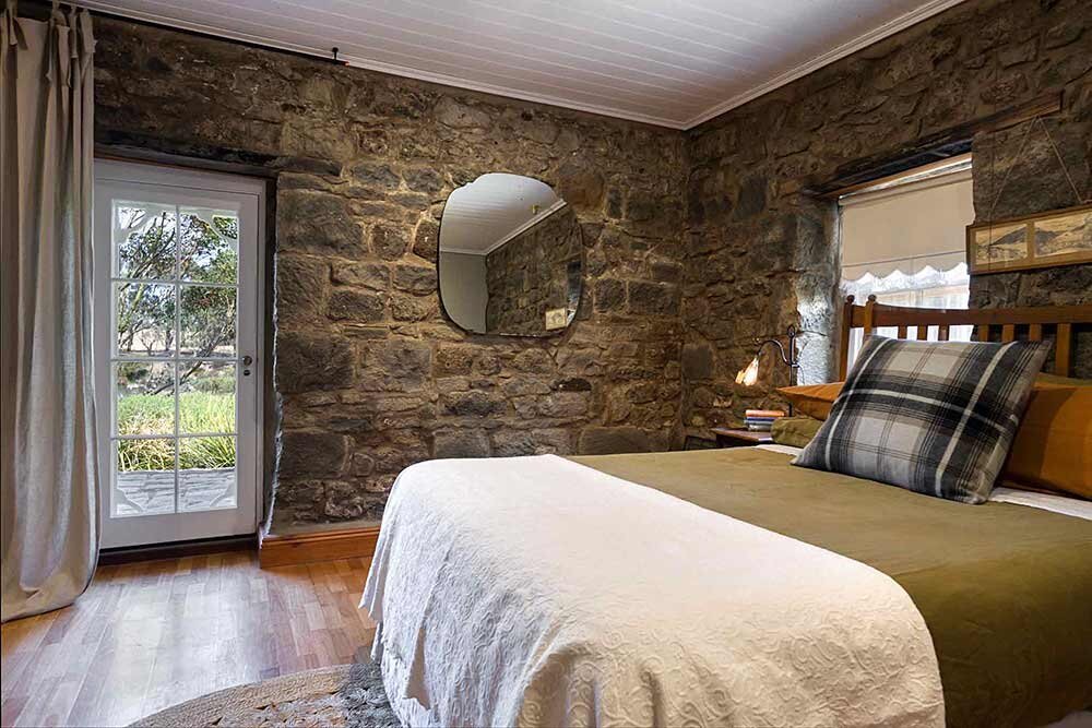 country-victoria-places-to-stay
