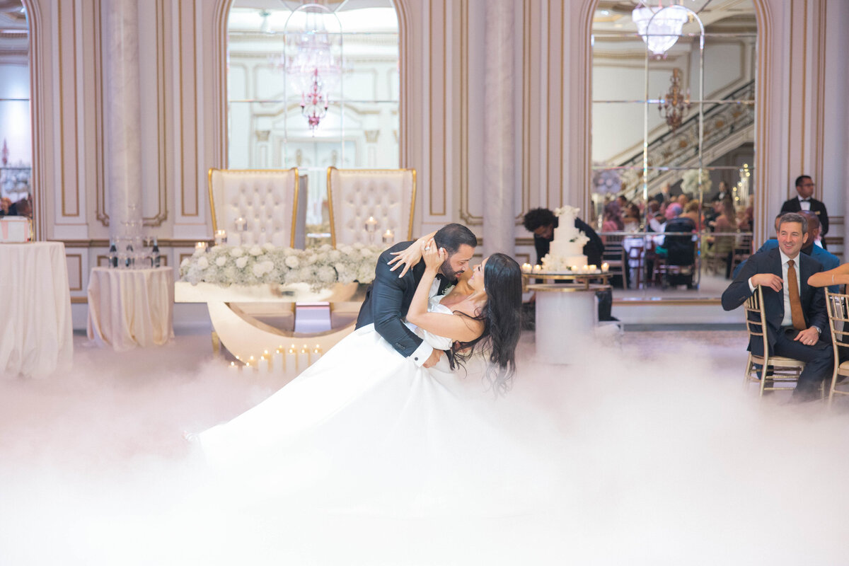 Molly Sue Photography New Jersey + East Coast Wedding Photographer Romantic Imagery Engagement Lifestyle Heirloom Wedding Albums651