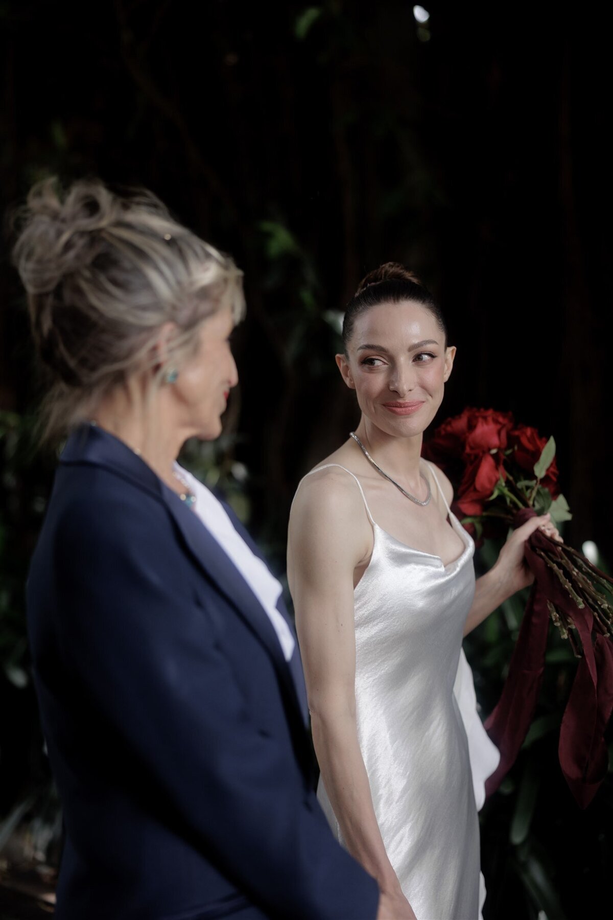 Maegan-Brown-Moments_20240120_Wedding_Stella-Julian_Botanical-Gardens_Sophia-Prahran-Arcade_1261