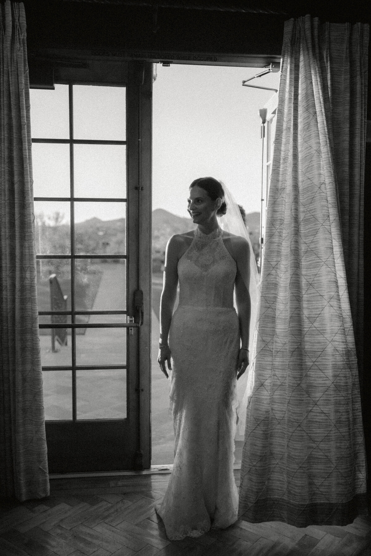 Sarah & Steven Wedding Sneak Peeks-120