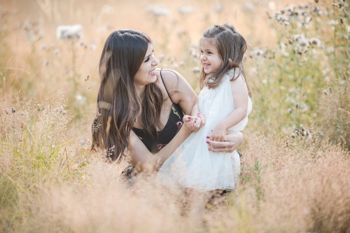 Family Photographer Seattle | Heleyna Holmes Photography