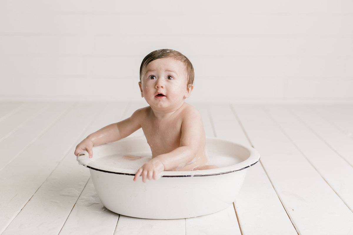 baby in a bubble bath