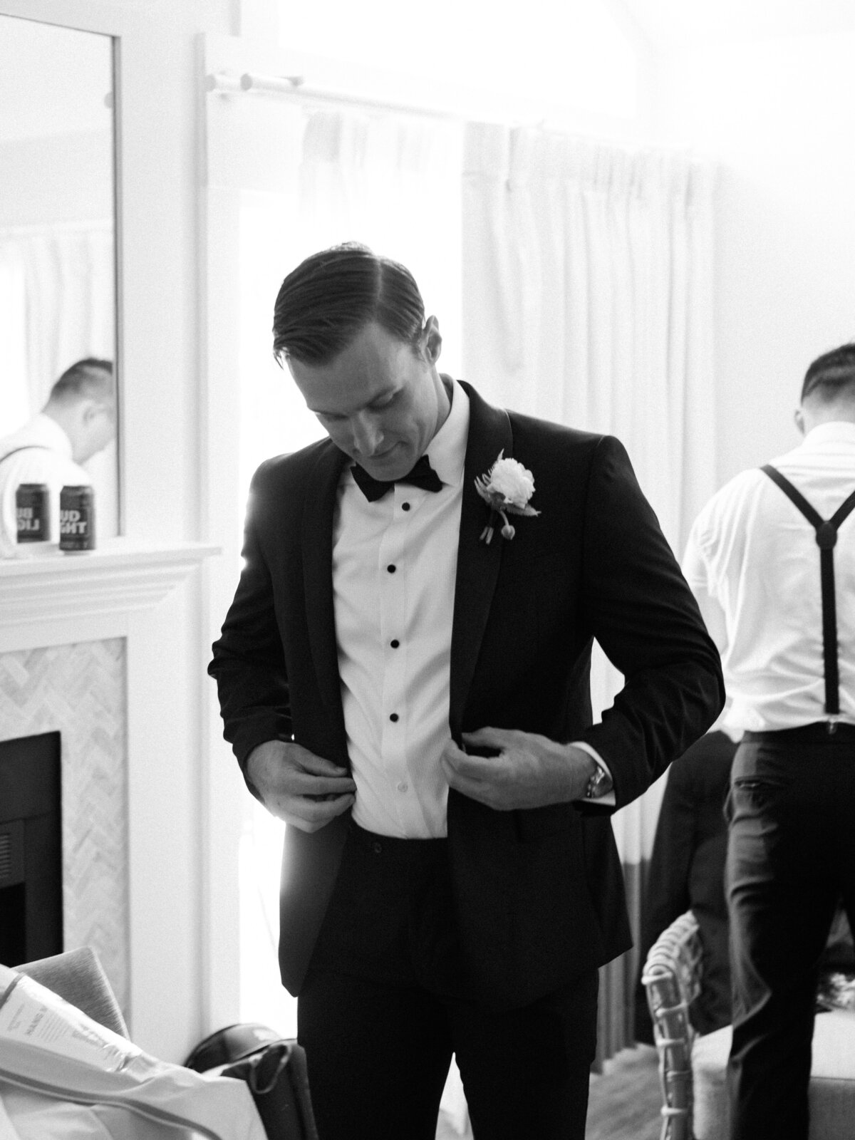 Gilbert_Getting-Ready-151