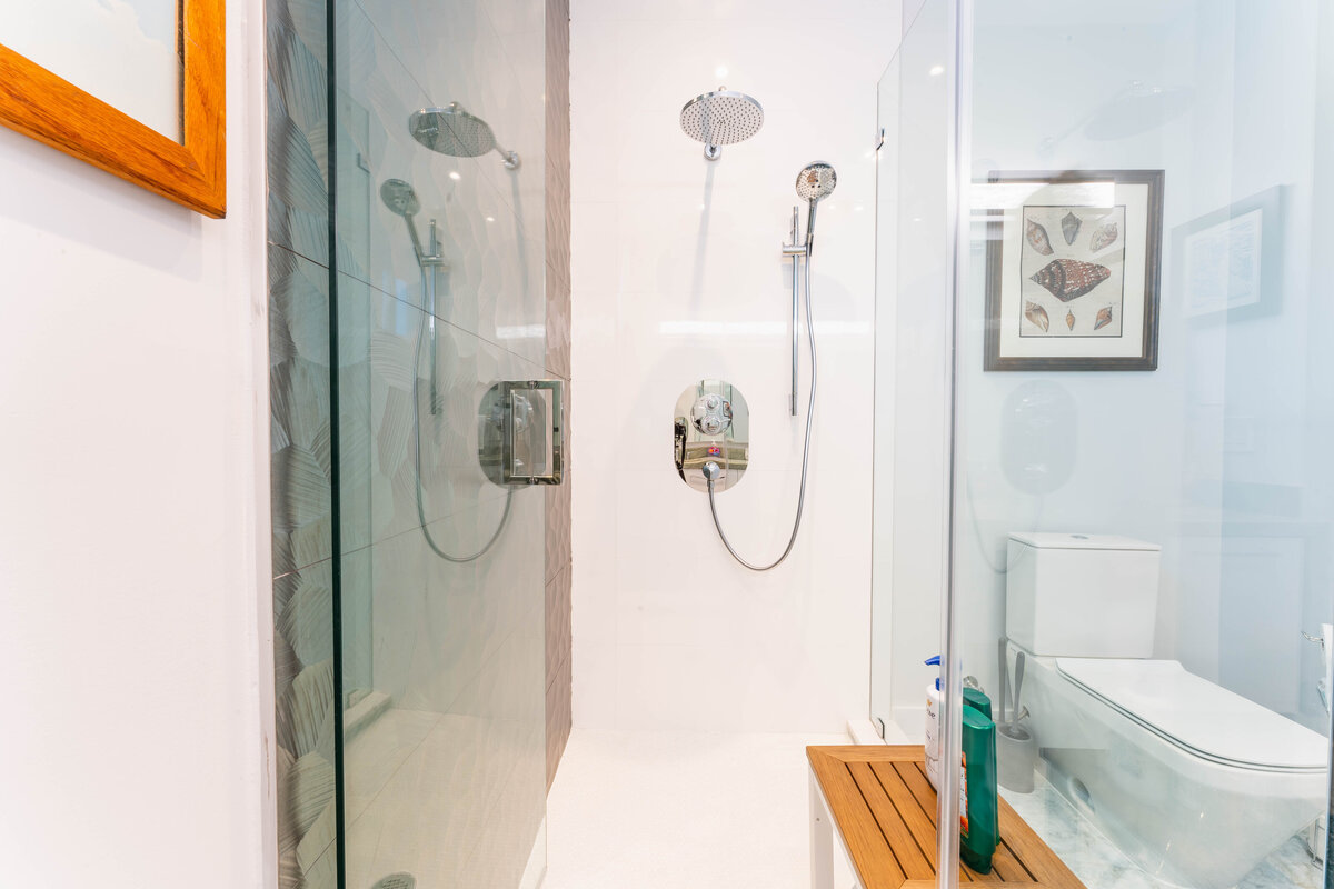 Bathroom 5 (3)