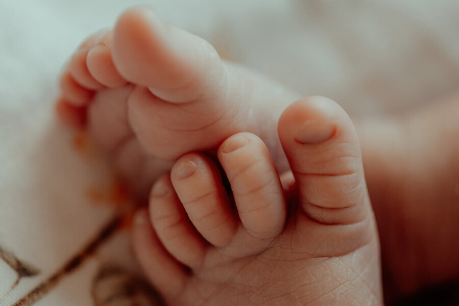 FullBloom_DrummondNewborn_-5