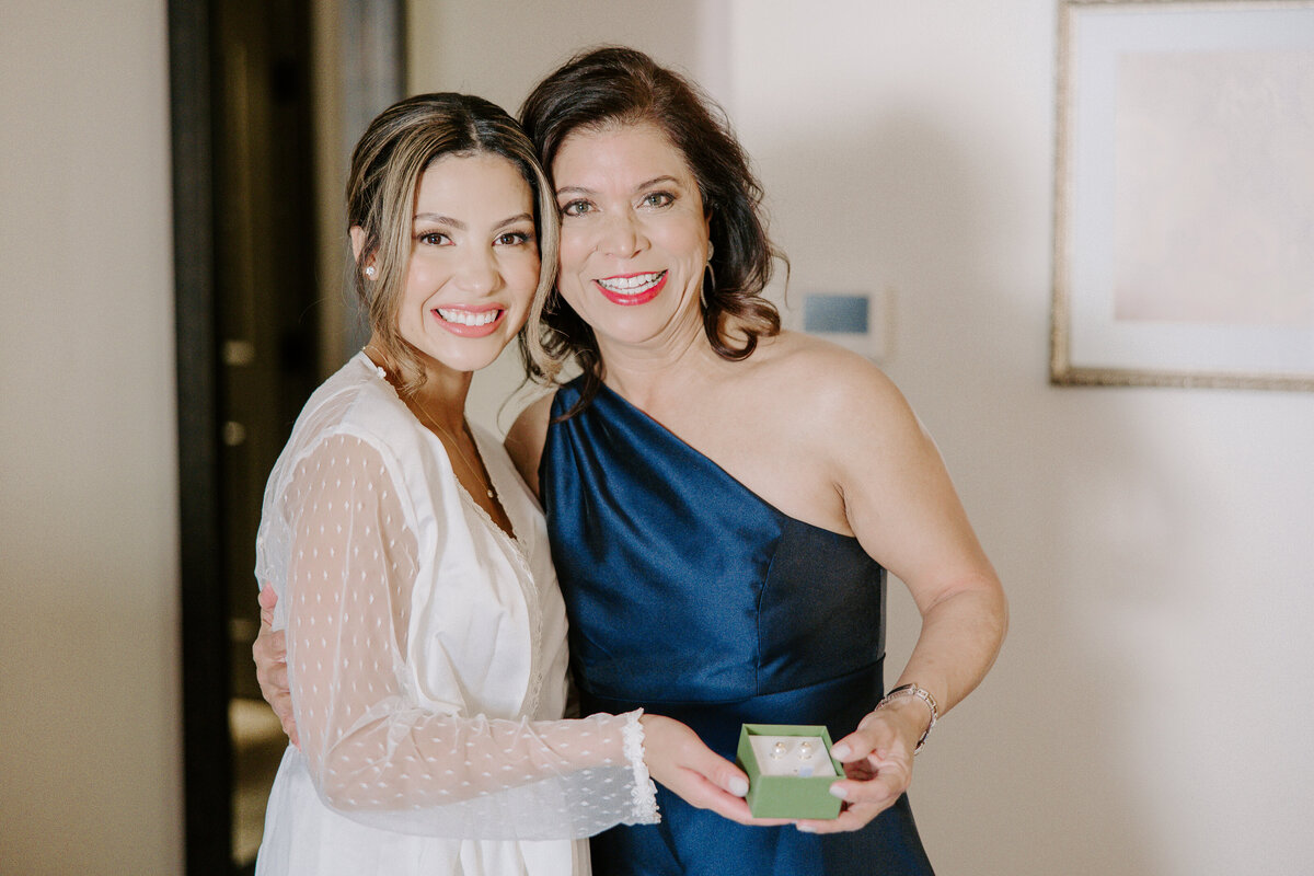 JENNIFERTHOMAS030924-24