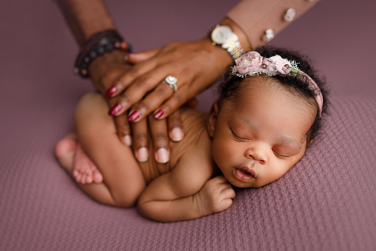 McDonough newborn photographer, Atlanta Newborn Photographer, Fayetteville newborn Photographer, Peachtree city newborn photographer, Hampton ga newborn photographer, marietta ga newborn photographer
